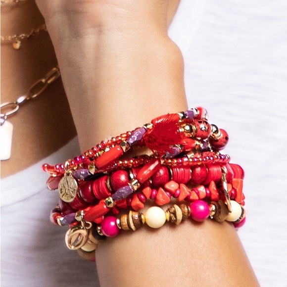 Multi Strand Cayenne Red Bohemian Stretch Bracelet NWT - Picture 5 of 9